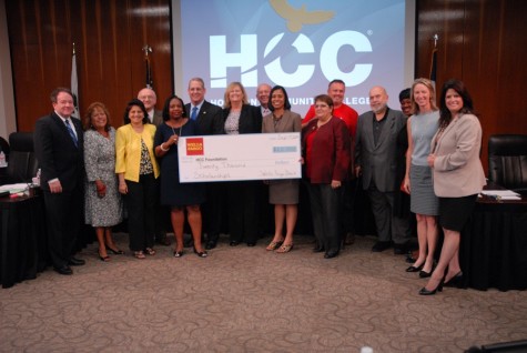 Wells Fargo gives 20K to HCC