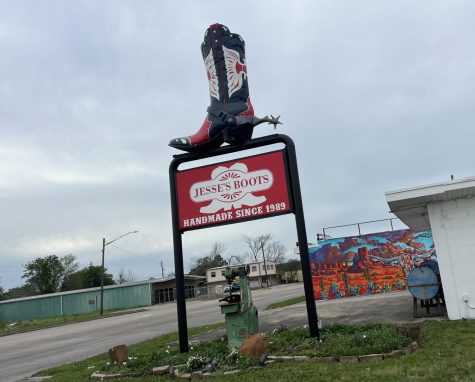 South Houston Own Boot and shoe repair.