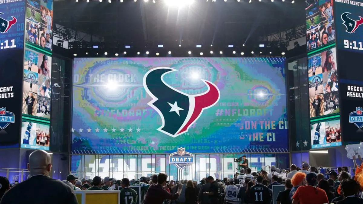 How the experts graded the Houston Texans' draft