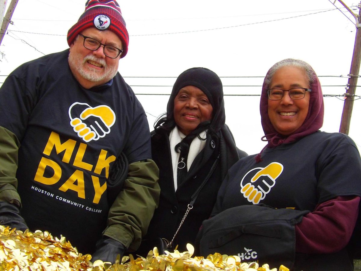 Houstonians Bundle Together Amidst Freezing Weather to Celebrate Martin Luther King Jr.