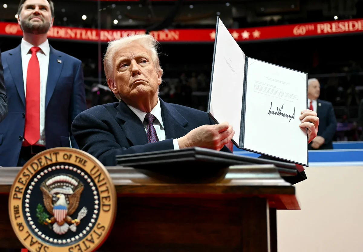 Trump administration says it will pay immigrants in the US illegally $1,000 to leave the country